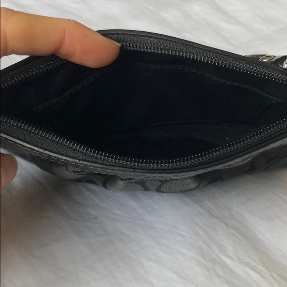 Coach Wristlet - Picture 3 of 3
